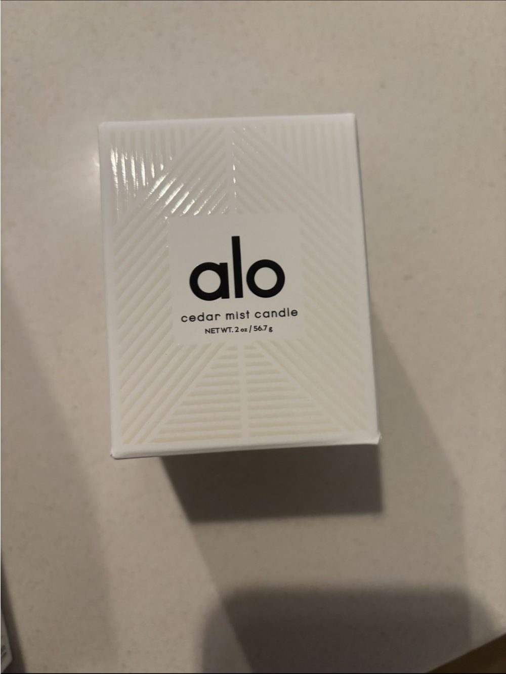 ALO Yoga White Cedar Mist Candle Box